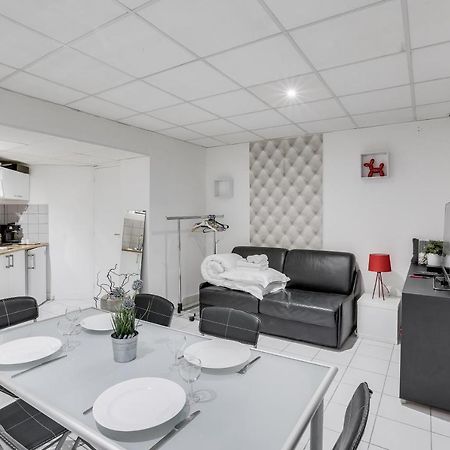 Triplex In Boulevard De Magenta By Guestready Paris Exterior foto