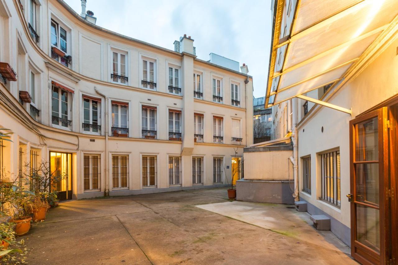Triplex In Boulevard De Magenta By Guestready Paris Exterior foto